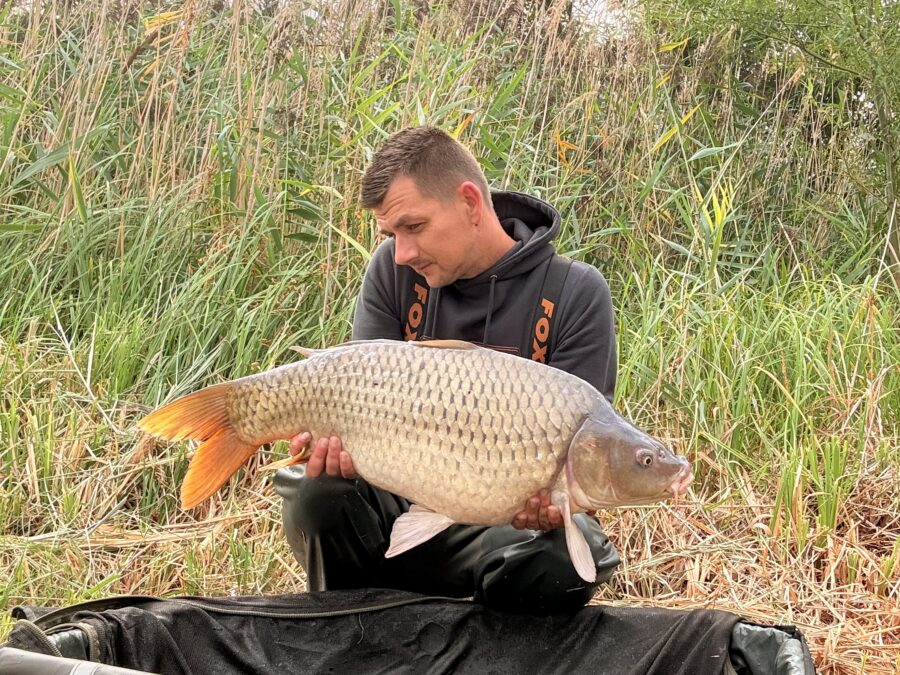 Boilies: Boilies AKA; Váha: 11